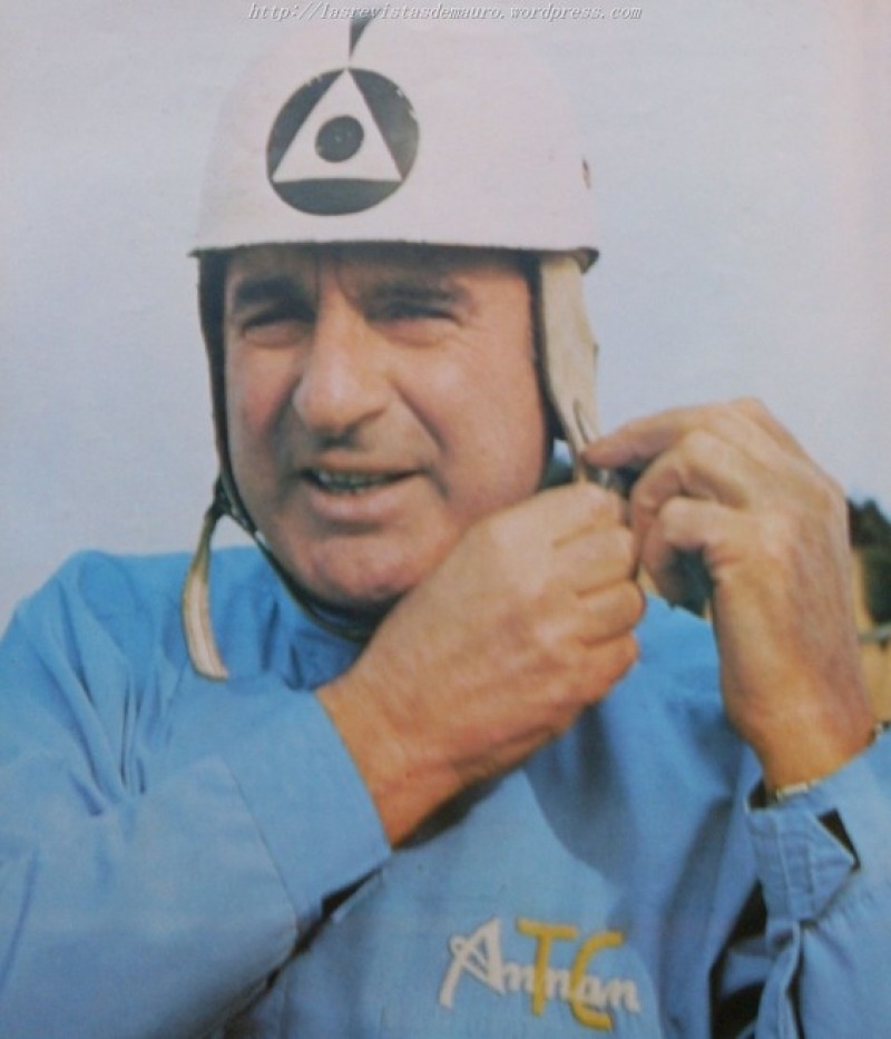 Exposici�n de autos de colecci�n en homenaje a Dante Emiliozzi